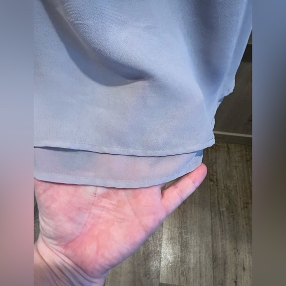 Torrid light grey tank size 1 small snag on front still great condition - Picture 3 of 6